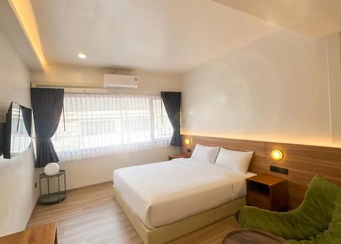 Samata By Canal Old Town Bed & Breakfast Bangkok