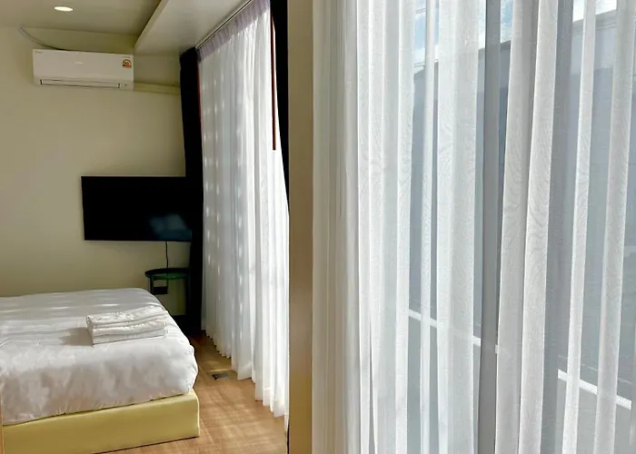 Samata By Canal Old Town Bed & Breakfast 4*